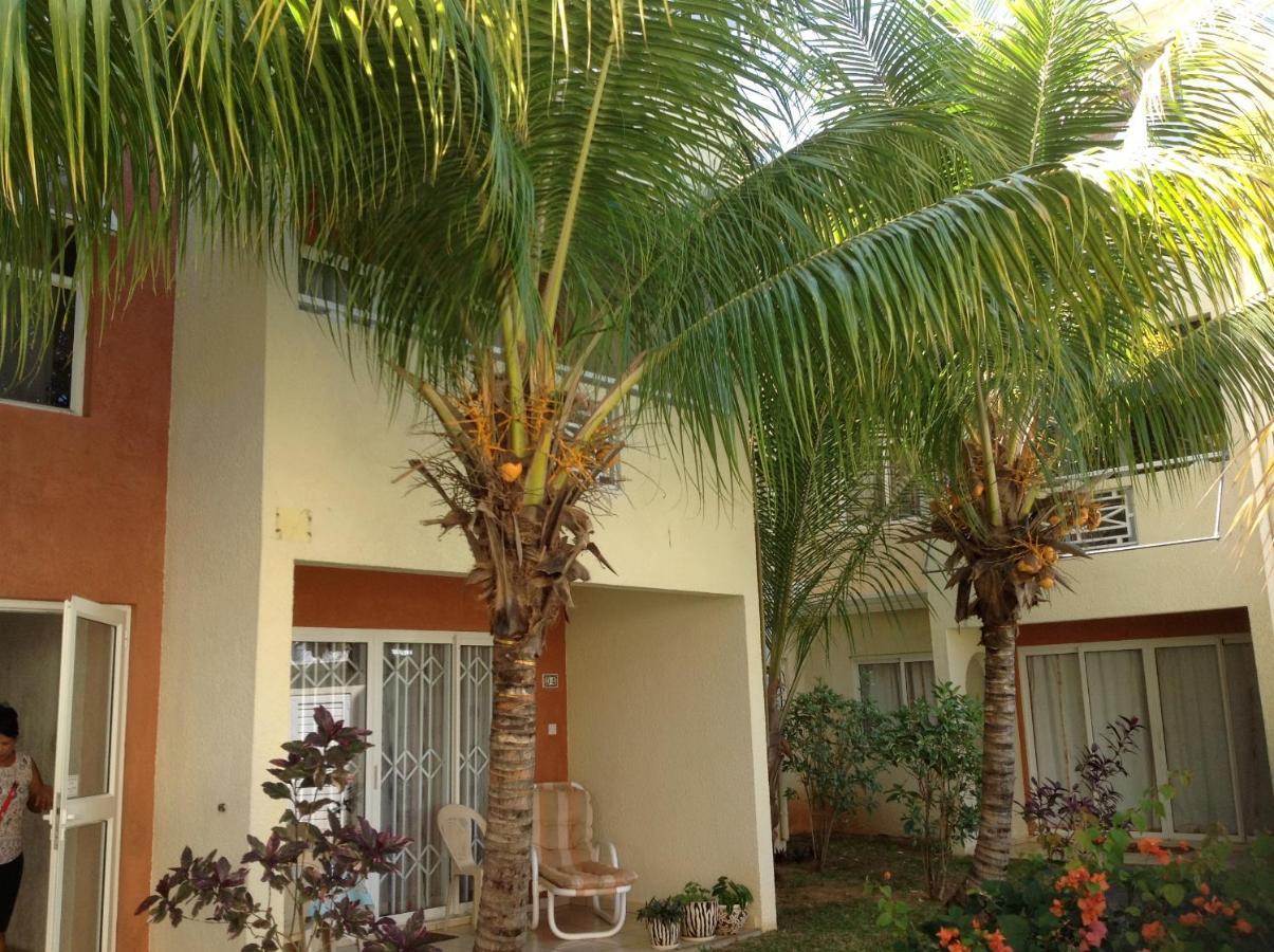 Lovely Apartment In Flic En Flac, Close To The Beach And All Amenities. Exterior photo