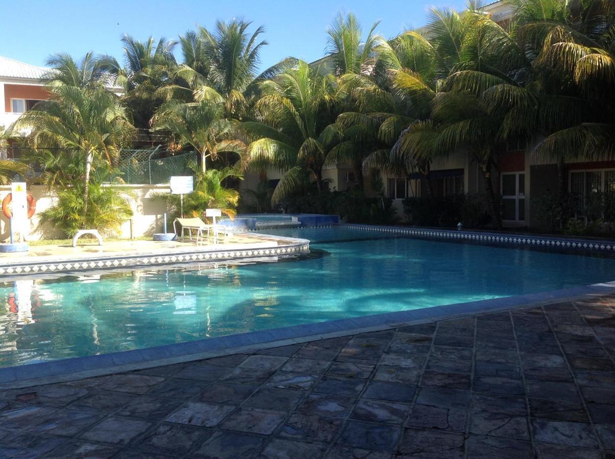Lovely Apartment In Flic En Flac, Close To The Beach And All Amenities. Exterior photo