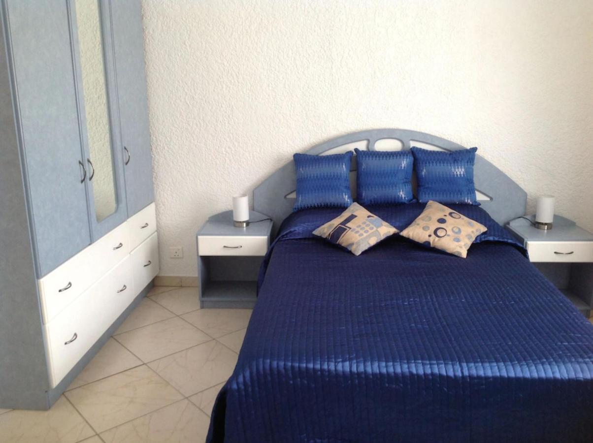 Lovely Apartment In Flic En Flac, Close To The Beach And All Amenities. Exterior photo